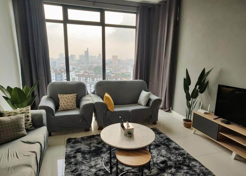 Infinity Pool 2Br Suite 7Pax @Beacon @Georgetown Extérieur photo