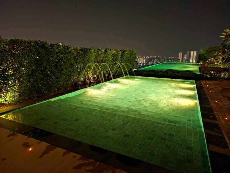 Infinity Pool 2Br Suite 7Pax @Beacon @Georgetown Extérieur photo